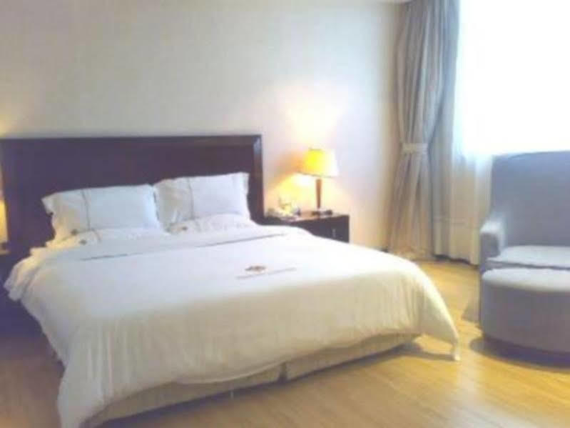 Yingfeng Hotel Dongguan  Exterior foto